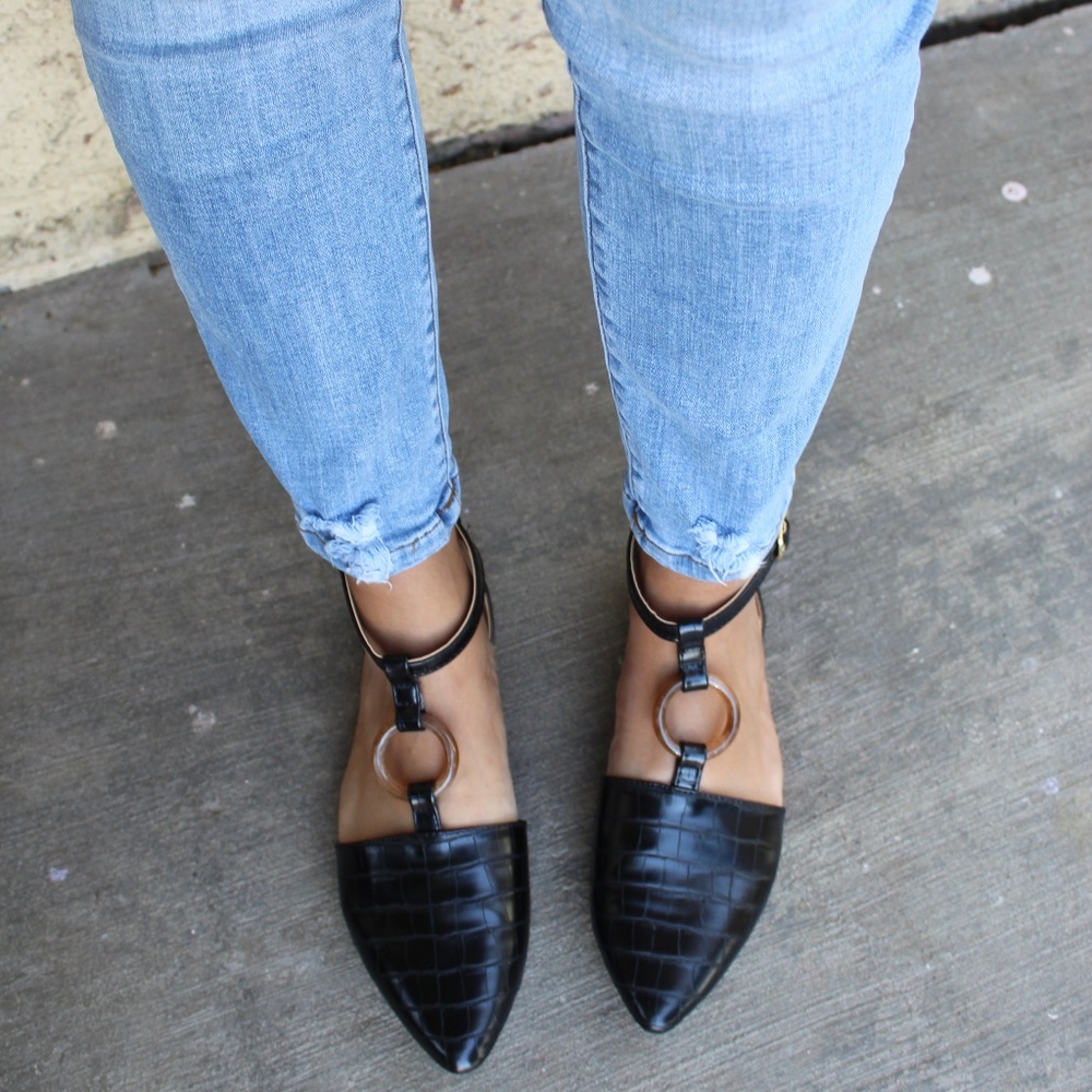 //Fall Essentials// Black Croco Flat - image 3
